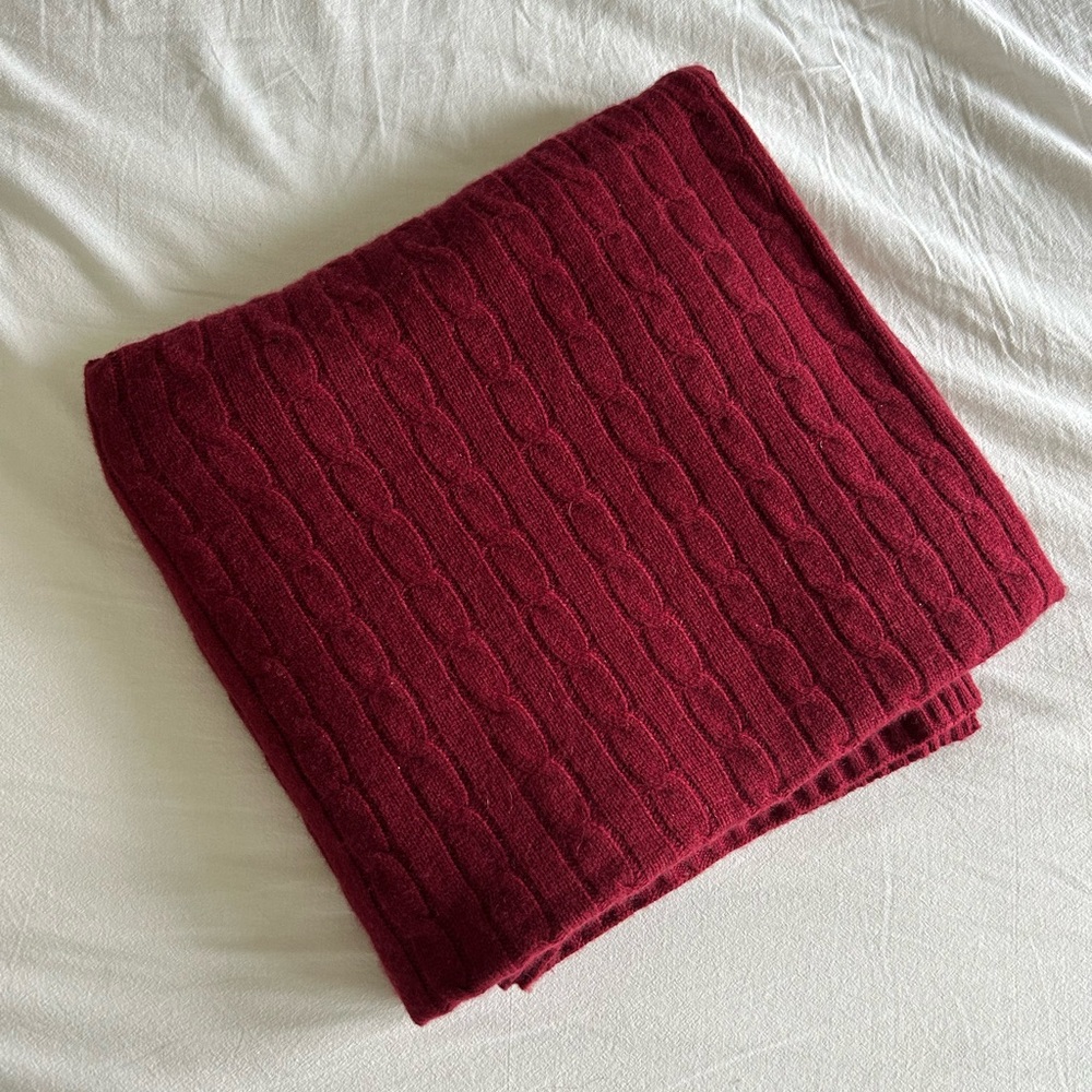 Ralph Lauren Cashmere Cable Knit Blanket